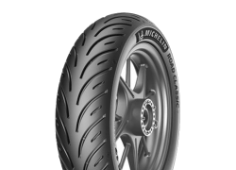 Nærbillede af slidbanen Michelin Road Classic 130/80 B17 65 H Rear TL M/C