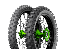 Nærbillede af slidbanen Michelin Starcross 6 90/100-21 57 M Front TT NHS Medium Soft