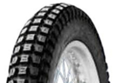 Nærbillede af slidbanen Pirelli MT 43 Pro Trial 2.75-21 45 P Front TL M/C