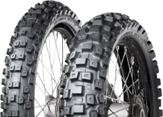 Nærbillede af slidbanen Dunlop Geomax MX71 120/80-19 63 M Rear TT NHS