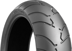 Nærbillede af slidbanen Bridgestone BT 028 200/50 R18 76 V Rear TL M/C G