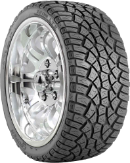 Nærbillede af slidbanen Cooper Zeon LTZ 305/50 R20 120 S